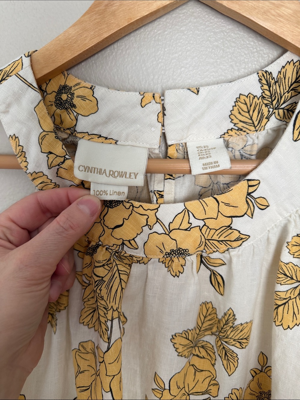 Cynthia Rowley Cream Linen Dress with Yellow Floral Print XS - Picture 2 of 7